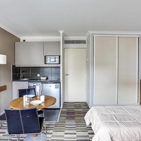 Guestready - Studio Cosy Pres Du Metro Issy-les-Moulineaux Εξωτερικό φωτογραφία