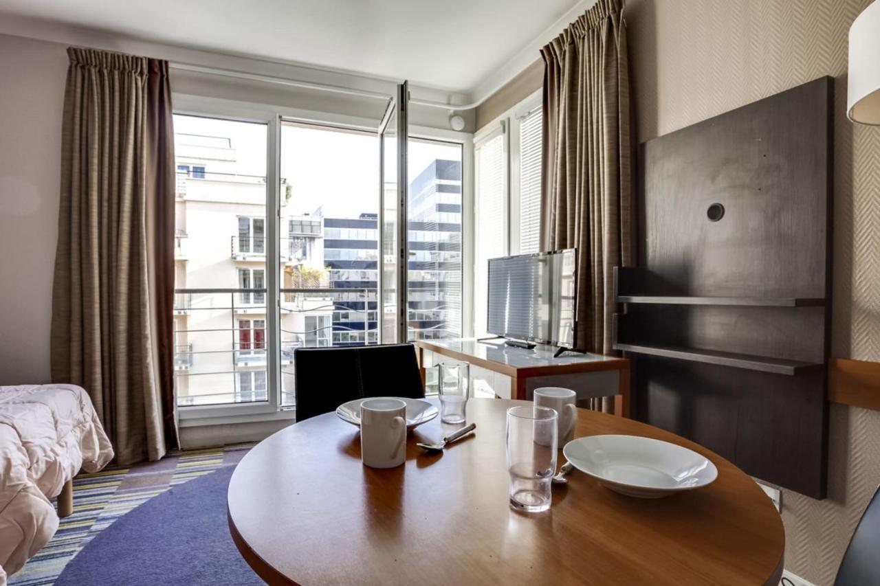 Guestready - Studio Cosy Pres Du Metro Issy-les-Moulineaux Εξωτερικό φωτογραφία