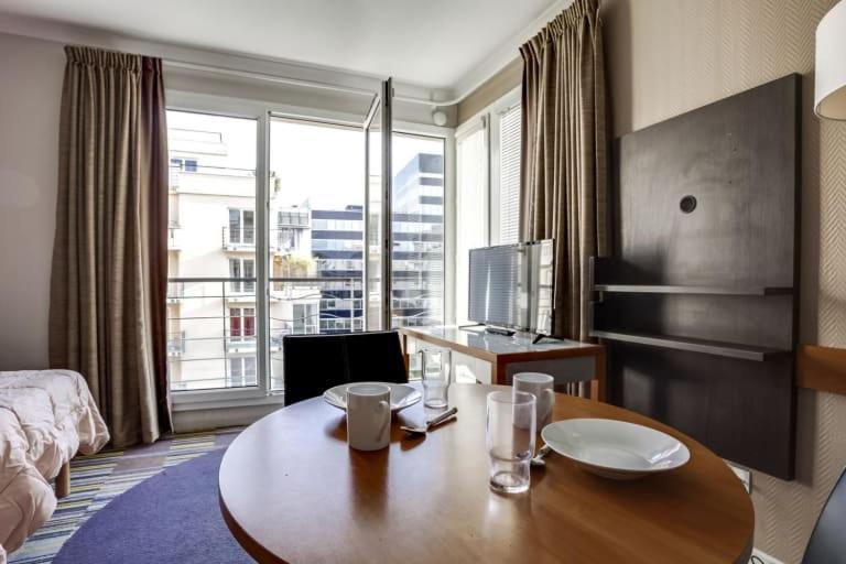 Guestready - Studio Cosy Pres Du Metro Issy-les-Moulineaux Εξωτερικό φωτογραφία