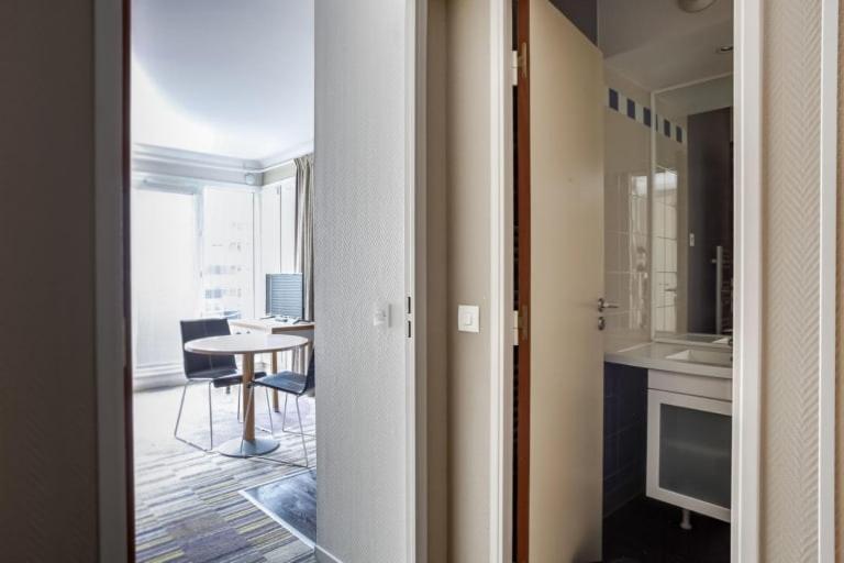 Guestready - Studio Cosy Pres Du Metro Issy-les-Moulineaux Εξωτερικό φωτογραφία